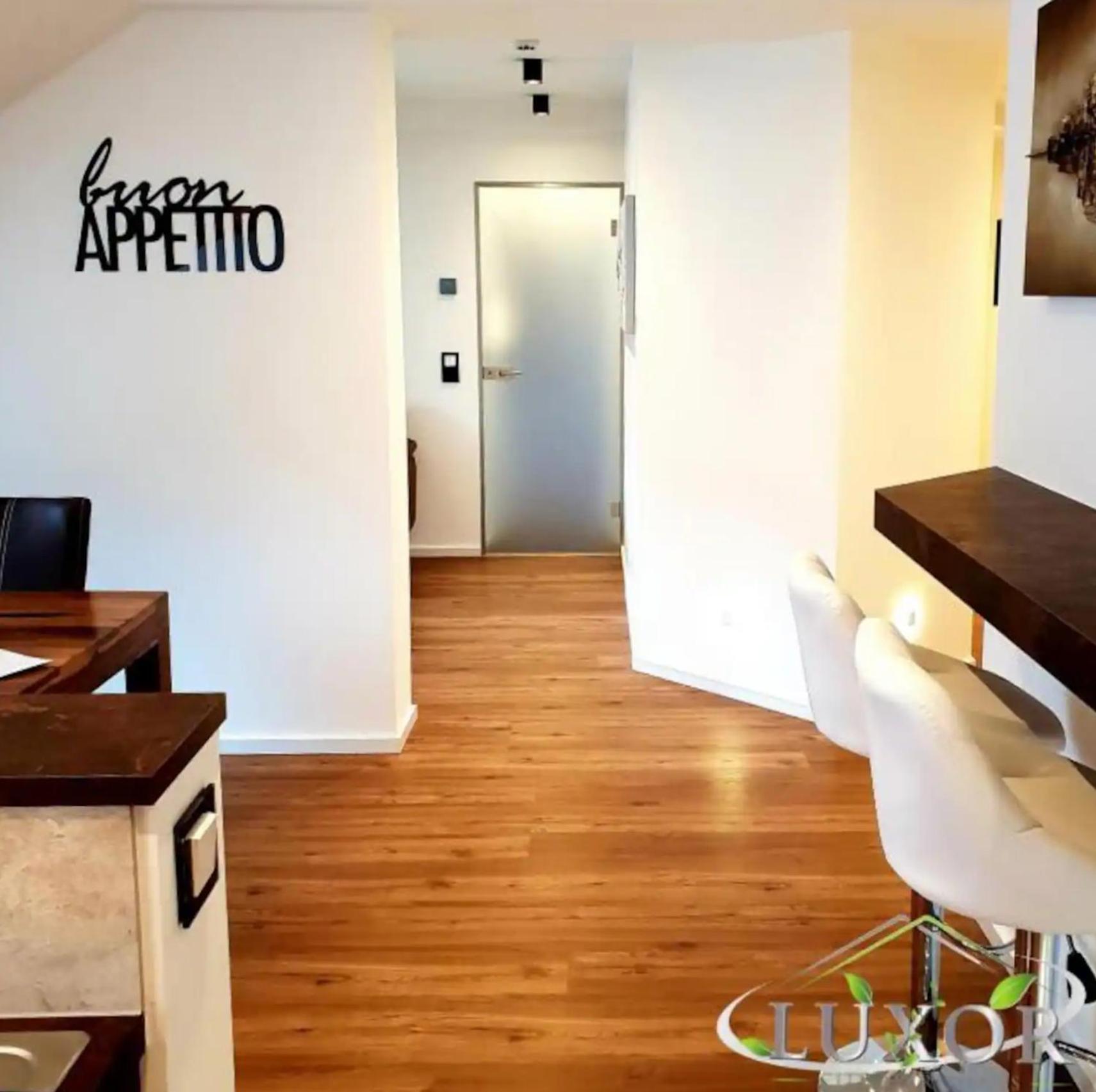 Luxor City Apartments Lienz Habitación foto
